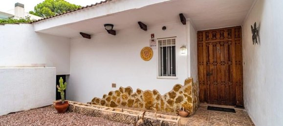 4 bedrooms Villa in Alicante, Spain No. 148875 5