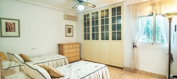 4 bedrooms Villa in Alicante, Spain No. 148875 14