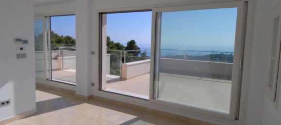 4 غرف نوم منزل في Moraira, Spain رقم 88436 8