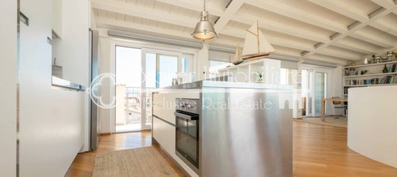 3 bedrooms Penthouse in Viareggio, Italy No. 270577 19