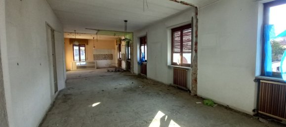 14غرفة منزل في Volpiano, Italy رقم 135753 4