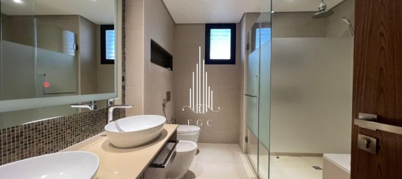 5 bedrooms Villa in Yas Island, UAE No. 39250 15