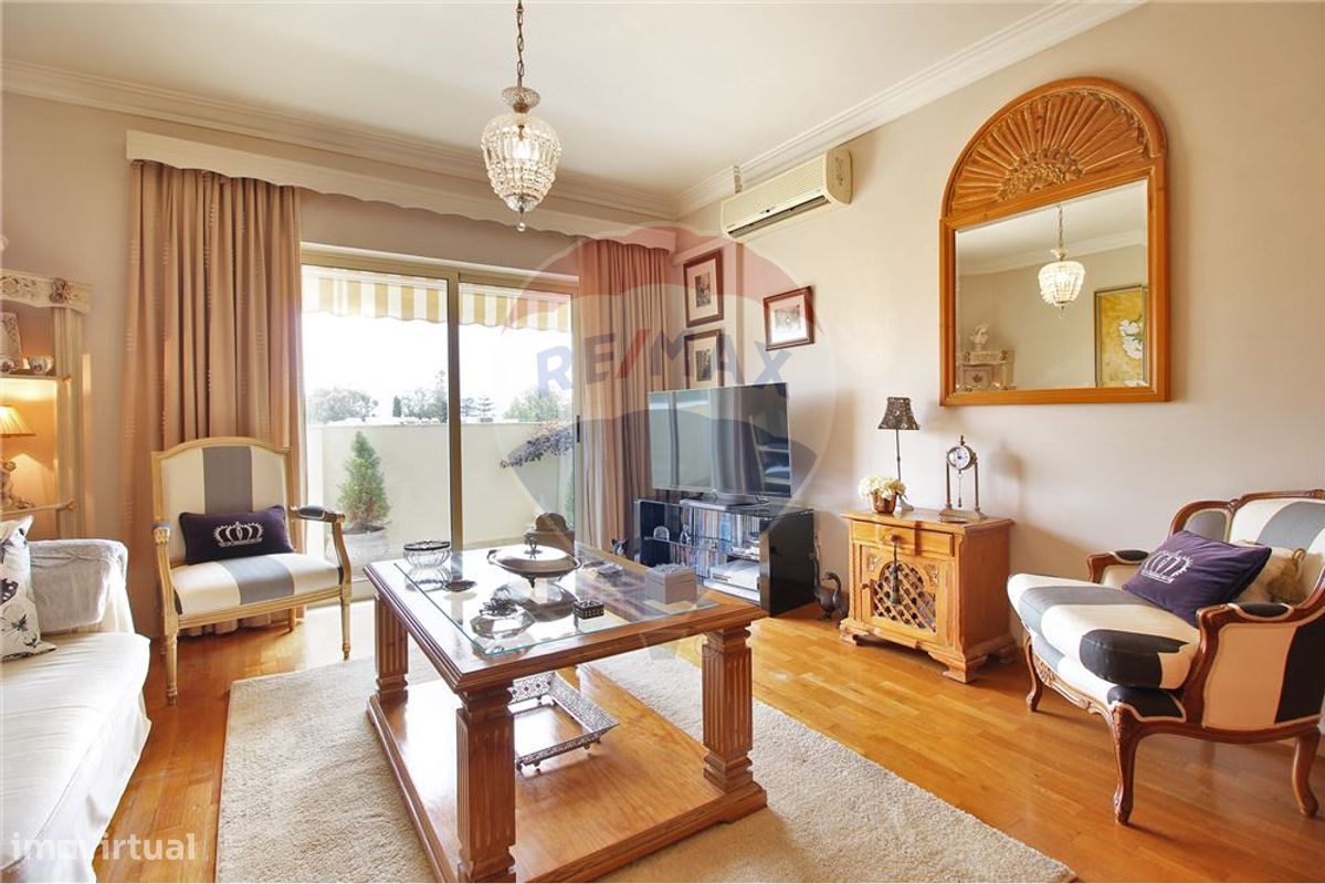 4 bedrooms Apartment in Faro, Portugal No. 90033