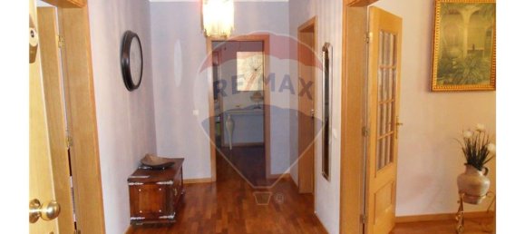 4 bedrooms Apartment in Faro, Portugal No. 90033 2