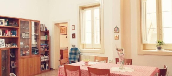 4-salle Appartement à Bari, Italy No. 123456 18