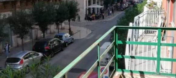 4-salle Appartement à Bari, Italy No. 123456 13