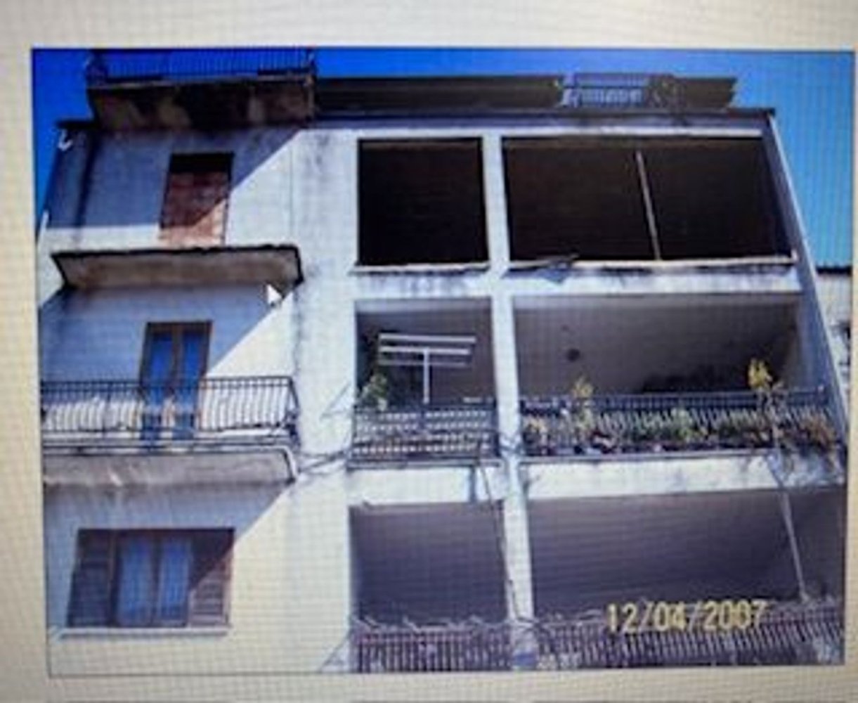 8-Zimmer Wohnung in Fagnano Castello, Italy, Nr. 233527