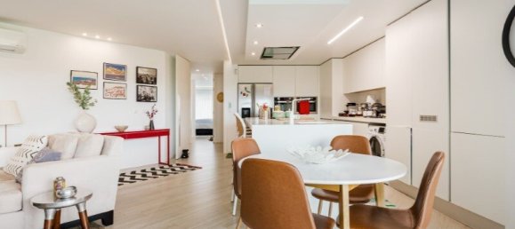 3 bedrooms Apartment in Almada, Portugal No. 100325 7