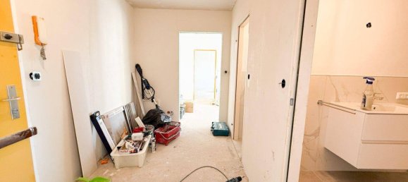 3 rooms Apartment in Penzing, Austria No. 177717 9