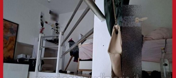 5 bedrooms Apartment in Rome, Italy No. 334065 17