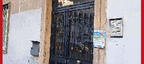 5 bedrooms Apartment in Rome, Italy No. 334065 14