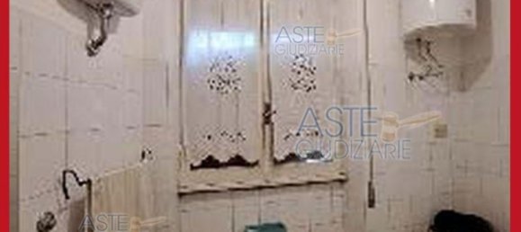 5 bedrooms Apartment in Rome, Italy No. 334065 8