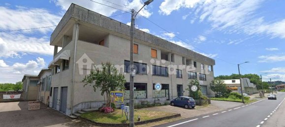 Коммерческая недвижимость с 5 комнатами в Коссато, Италия № 274183 4