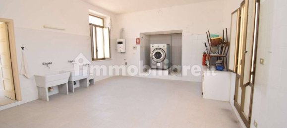 20 Schlafzimmer Haus in Augusta, Italy, Nr. 130668 44