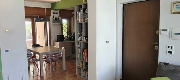 2 rooms Apartment in Cosenza, Italy No. 297735 3