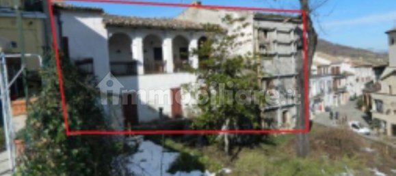 3 bedrooms Apartment in Castelli, Italy No. 189105 4