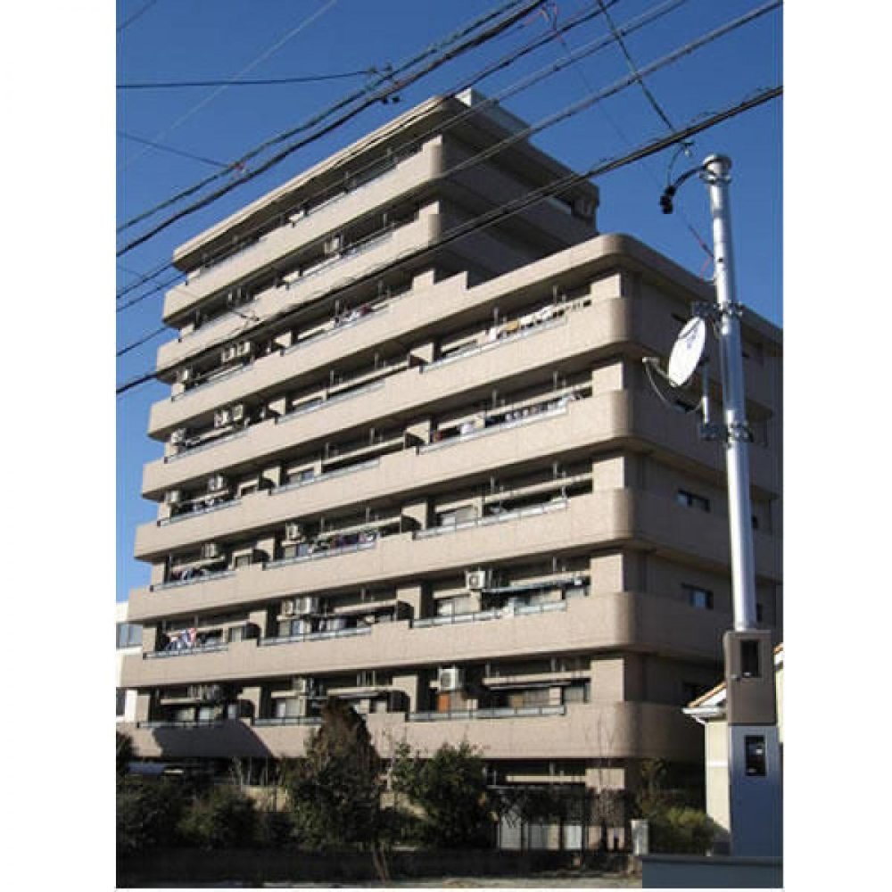 Квартира с 3 спальнями в Айти, Япония № 5192