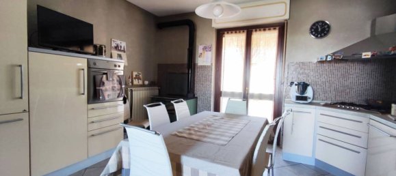3 Schlafzimmer Wohnung in Costigliole Saluzzo, Italy, Nr. 211365 9