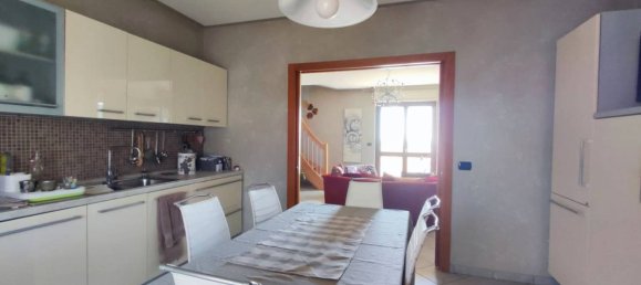 3 Schlafzimmer Wohnung in Costigliole Saluzzo, Italy, Nr. 211365 11