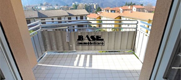 4 rooms Apartment in Como, Italy No. 11510 26