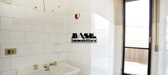 4 rooms Apartment in Como, Italy No. 11510 55