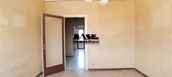 4 rooms Apartment in Como, Italy No. 11510 10