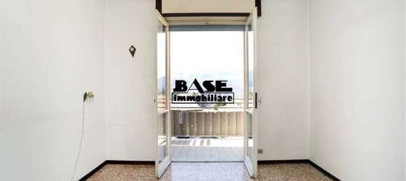 4 rooms Apartment in Como, Italy No. 11510 23