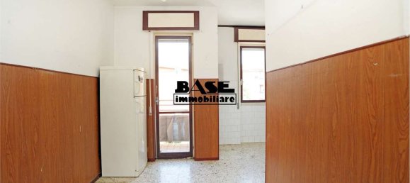 4 rooms Apartment in Como, Italy No. 11510 11