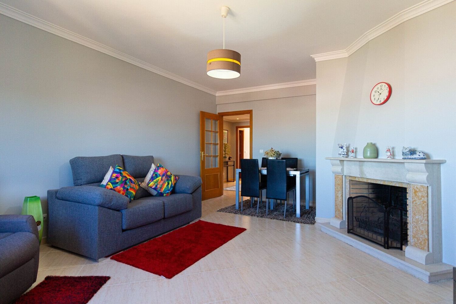 Apartamento de 2 dormitorios en Corroios, Portugal No. 232456