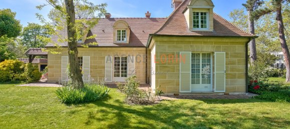 4 chambres Maison à Le Vésinet, France No. 184221 17