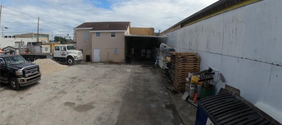 Land for sale in Miami, Miami-Dade, Florida, USA № 614869 2