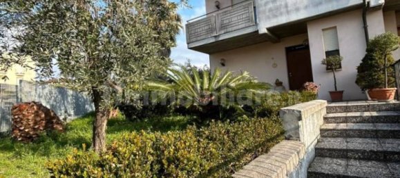 3 Schlafzimmer Villa in Ortona, Italy, Nr. 134482 27