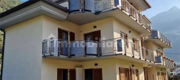 2 bedrooms Apartment in Donnas, Italy No. 340575 2