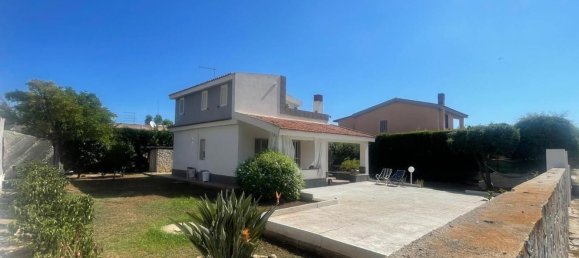 4 Schlafzimmer Villa in Syracuse, Italy, Nr. 376618 2