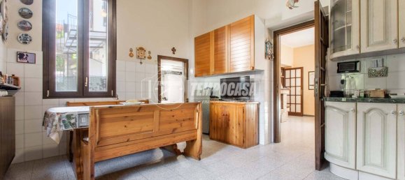 2 chambres Maison à Olgiate Olona, Italy No. 214895 7