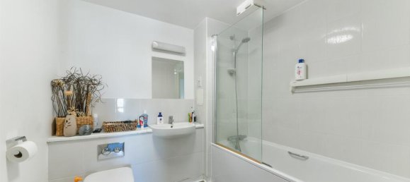 2 غرف نوم شقة في Epsom, United Kingdom رقم 9779 11