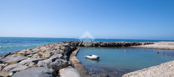 4 غرف نوم فيلا في Santa Marinella, Italy رقم 268755 31