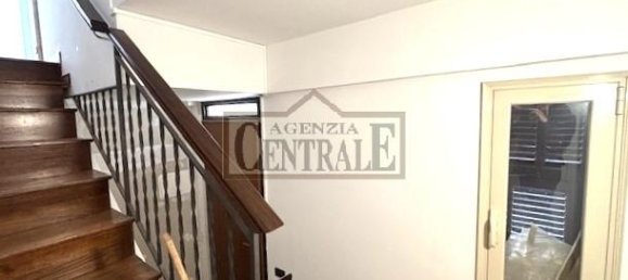 3 rooms Apartment in Sanremo, Italy No. 233237 2