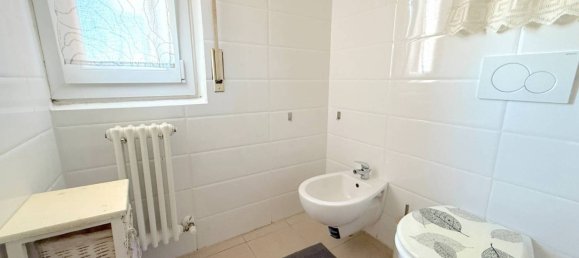 3 bedrooms Apartment in Reggio Emilia, Italy No. 262556 34