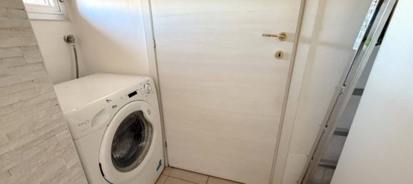 3 bedrooms Apartment in Reggio Emilia, Italy No. 262556 31