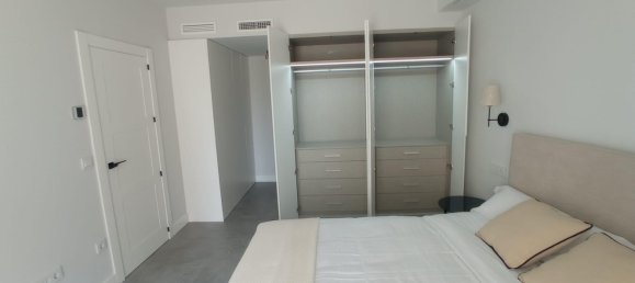 3 bedrooms Apartment in Malaga, Spain No. 134998 12
