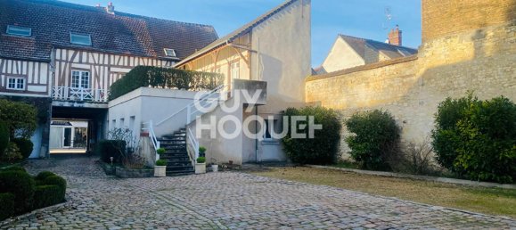 7 bedrooms Building in Compiegne, France No. 45672 2
