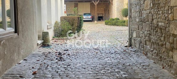 7 bedrooms Building in Compiegne, France No. 45672 17