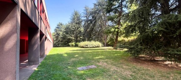 3-salle Penthouse à Milan, Italy No. 261231 26