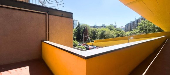 3-salle Penthouse à Milan, Italy No. 261231 7