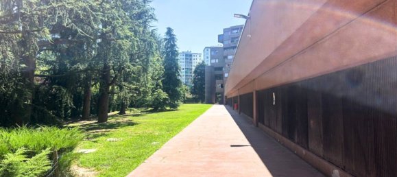 3-salle Penthouse à Milan, Italy No. 261231 12