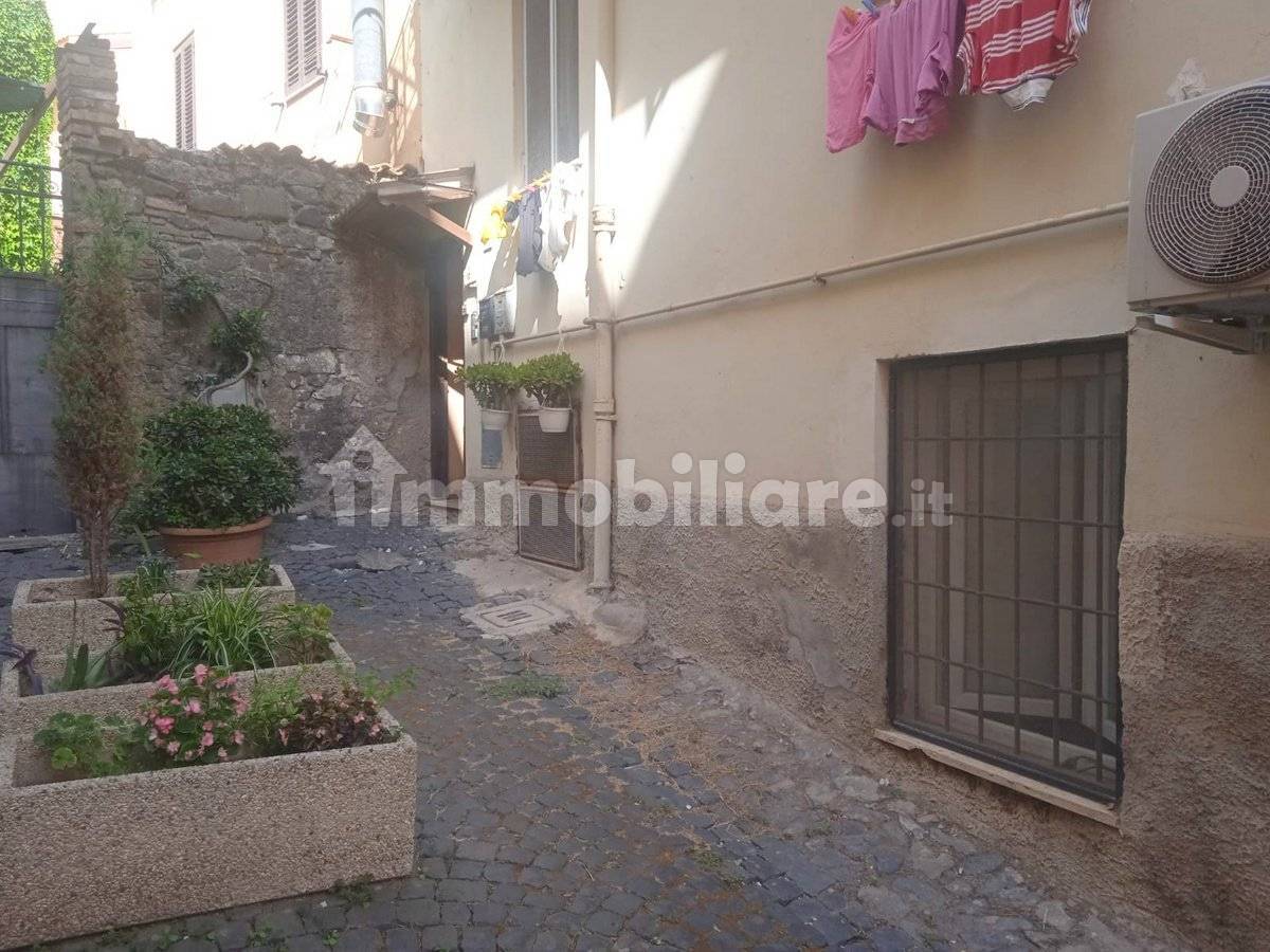 1 bedroom Apartment in Velletri, Italy No. 273655