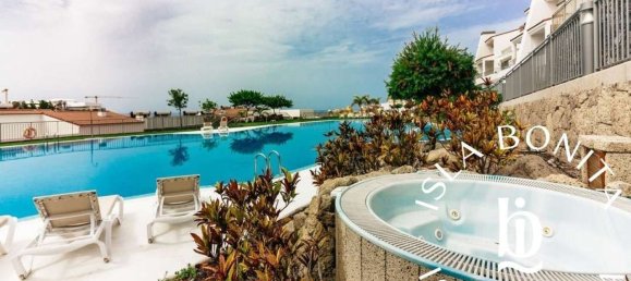 Дуплекс с 2 спальнями в Адехе, Испания № 17942 3