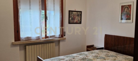 2 bedrooms House in Sanguinetto, Italy No. 279122 14
