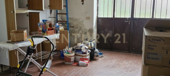 2 bedrooms House in Sanguinetto, Italy No. 279122 17